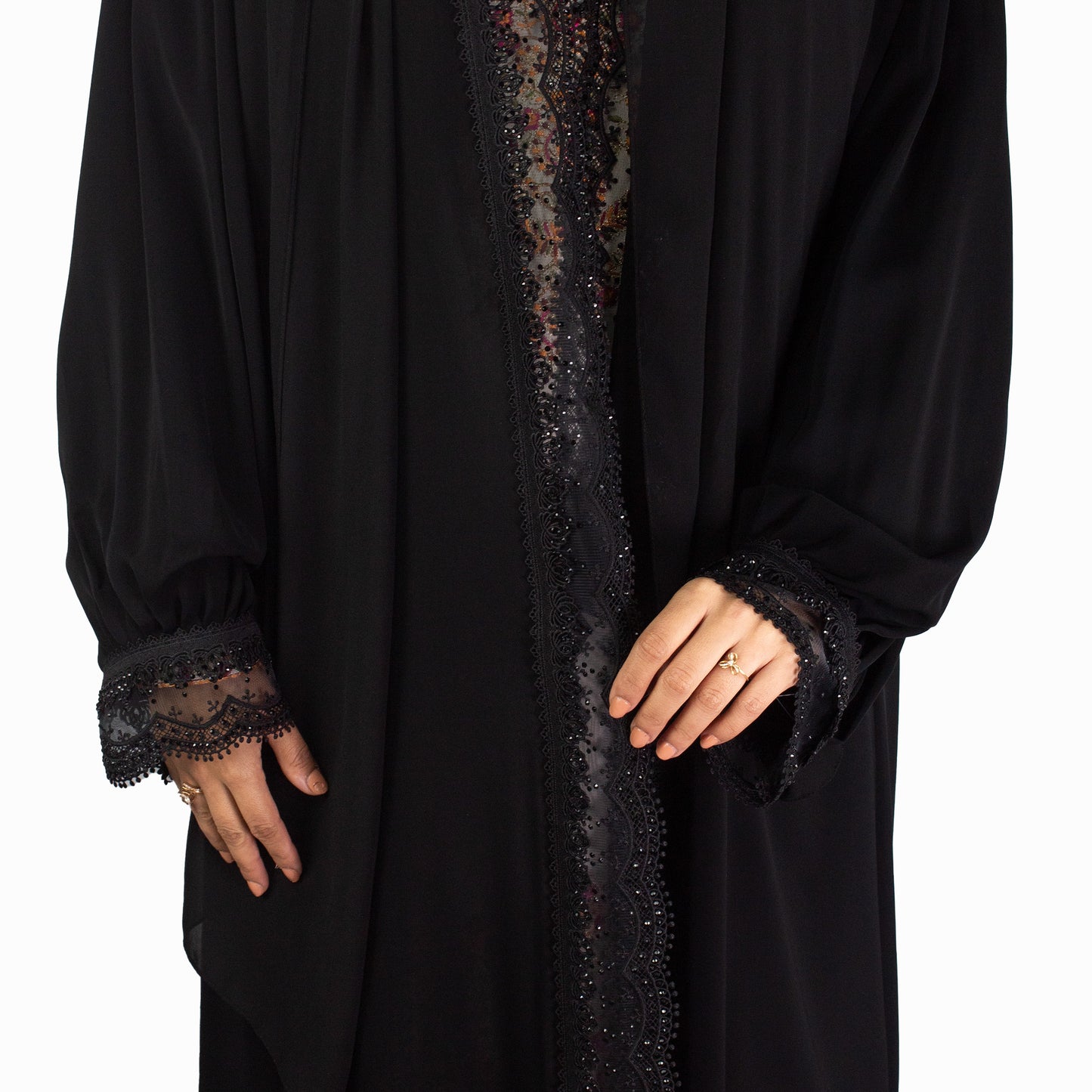 Noir Lace Elegance Abaya