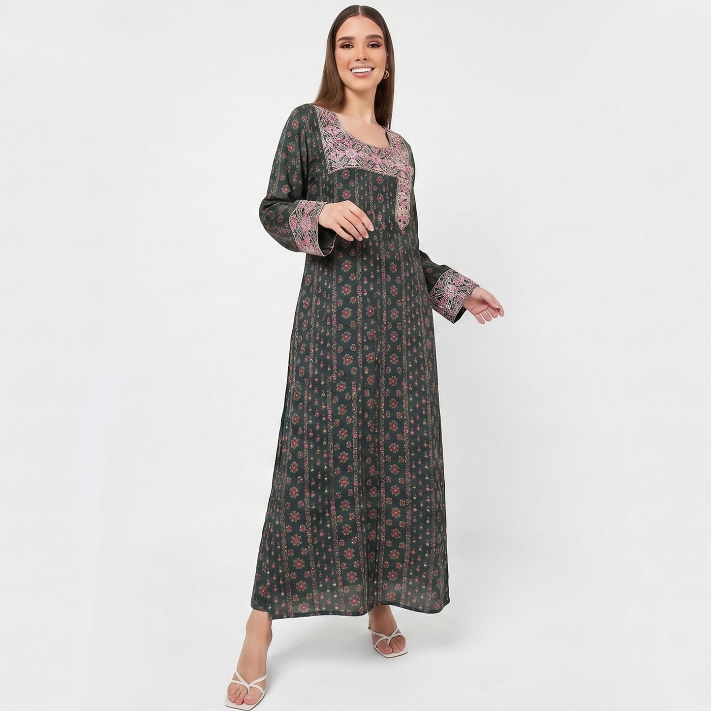 Emirati Mukhawar – Dark Green with Pink Floral Embroidery