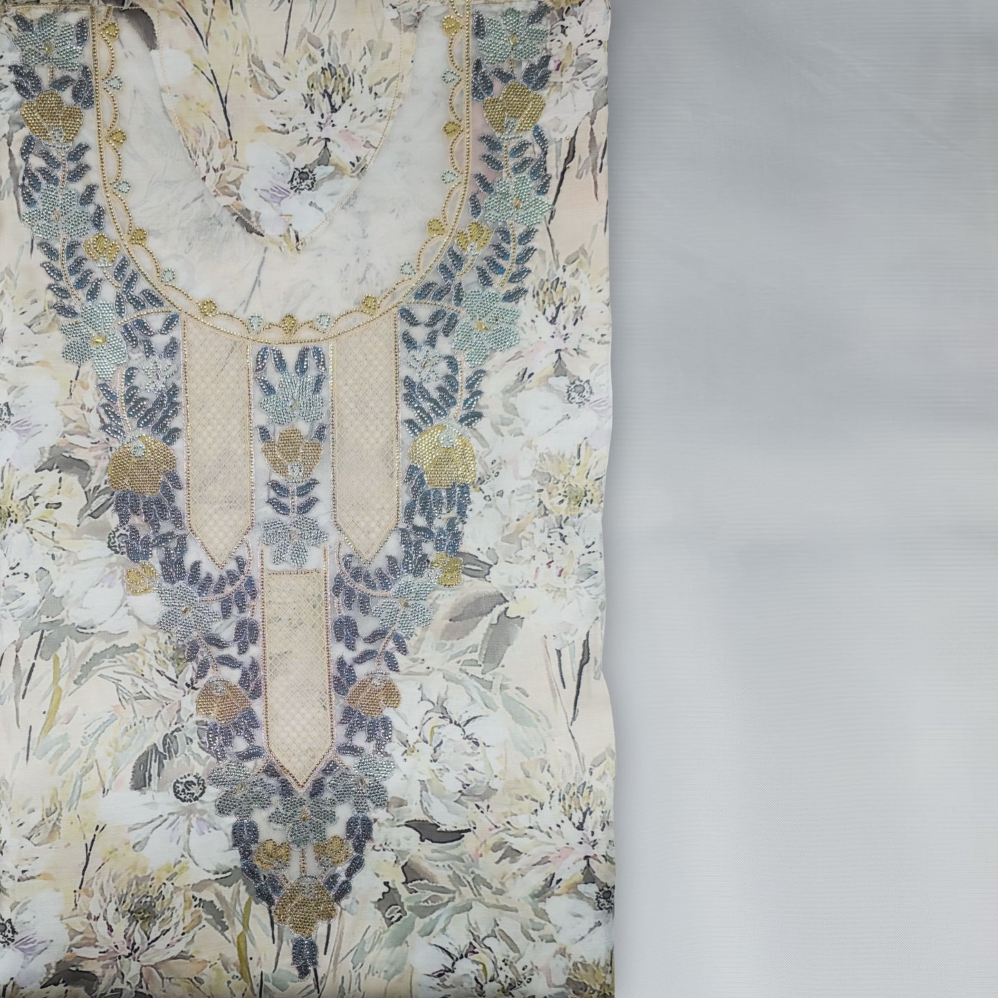 Emirati Mukhawar – Soft Cream Floral with Gold, Mint & Stone Embroidery