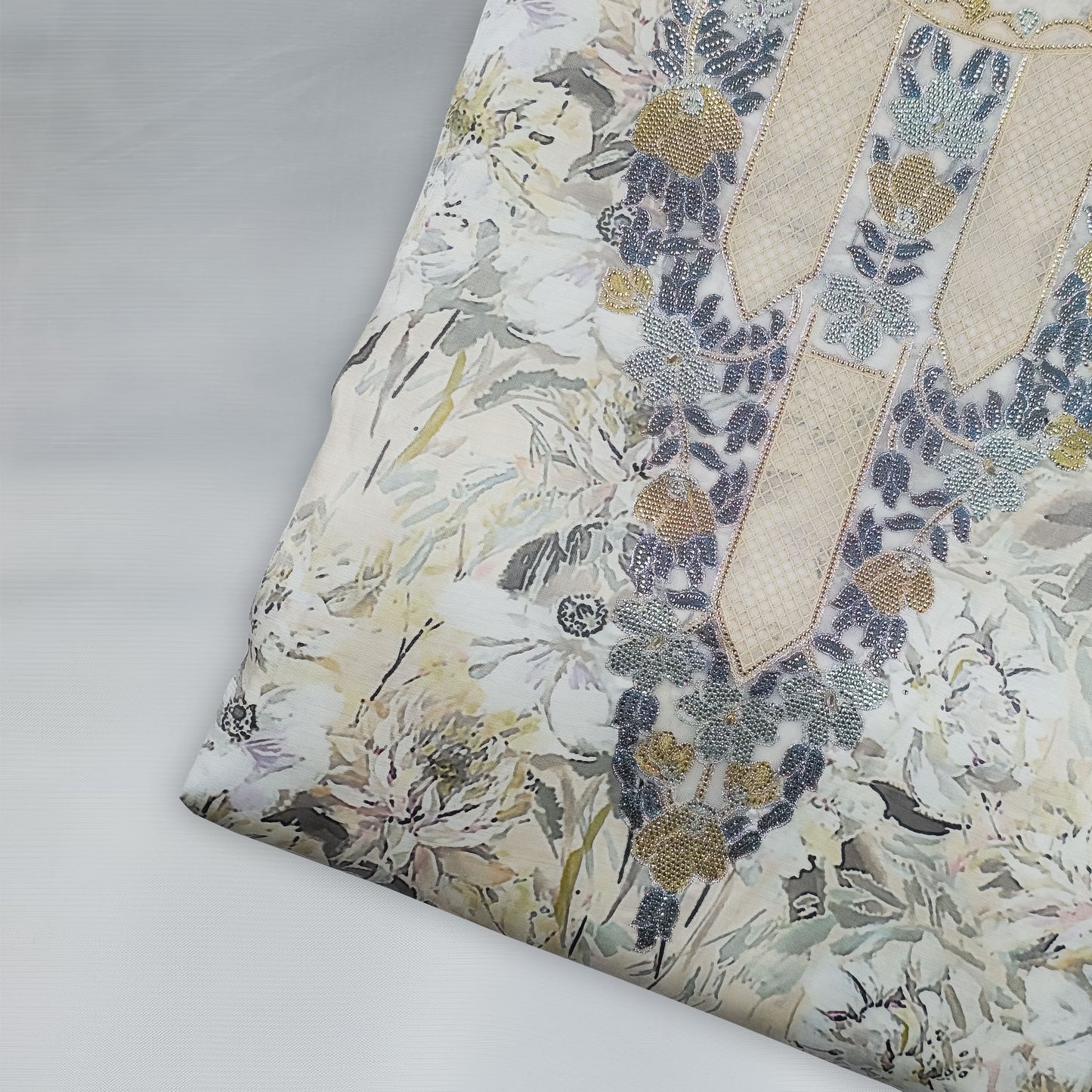 Emirati Mukhawar – Soft Cream Floral with Gold, Mint & Stone Embroidery