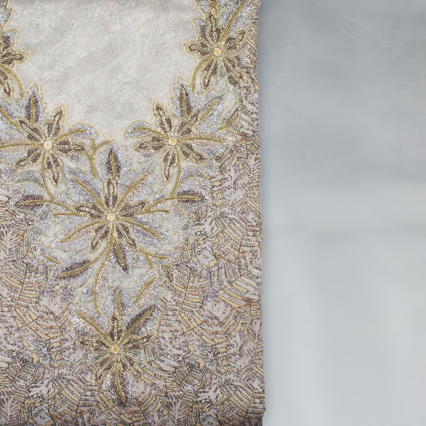 Emirati Mukhawar – Champagne Beige with Gold & Silver Embroidery