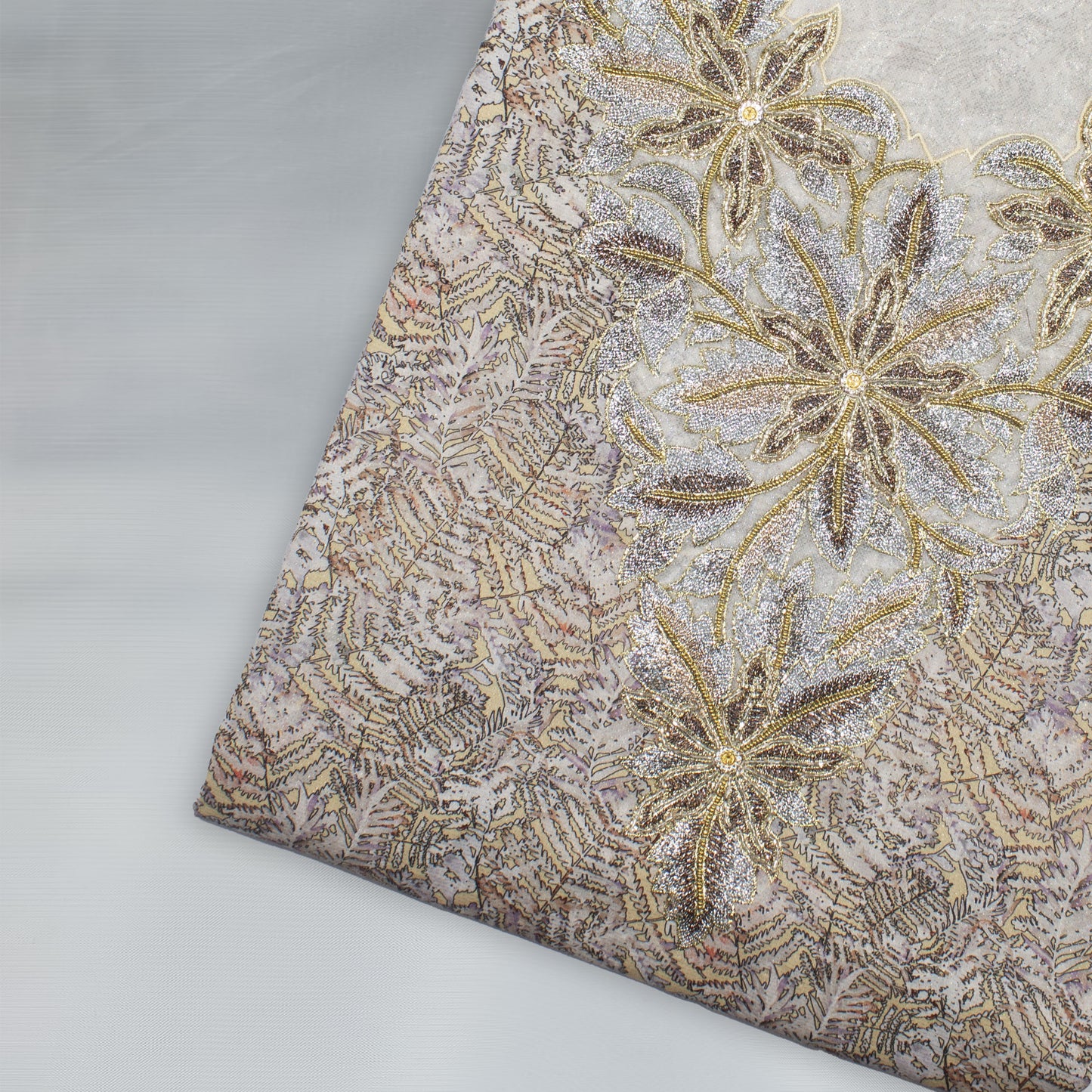 Emirati Mukhawar – Champagne Beige with Gold & Silver Embroidery