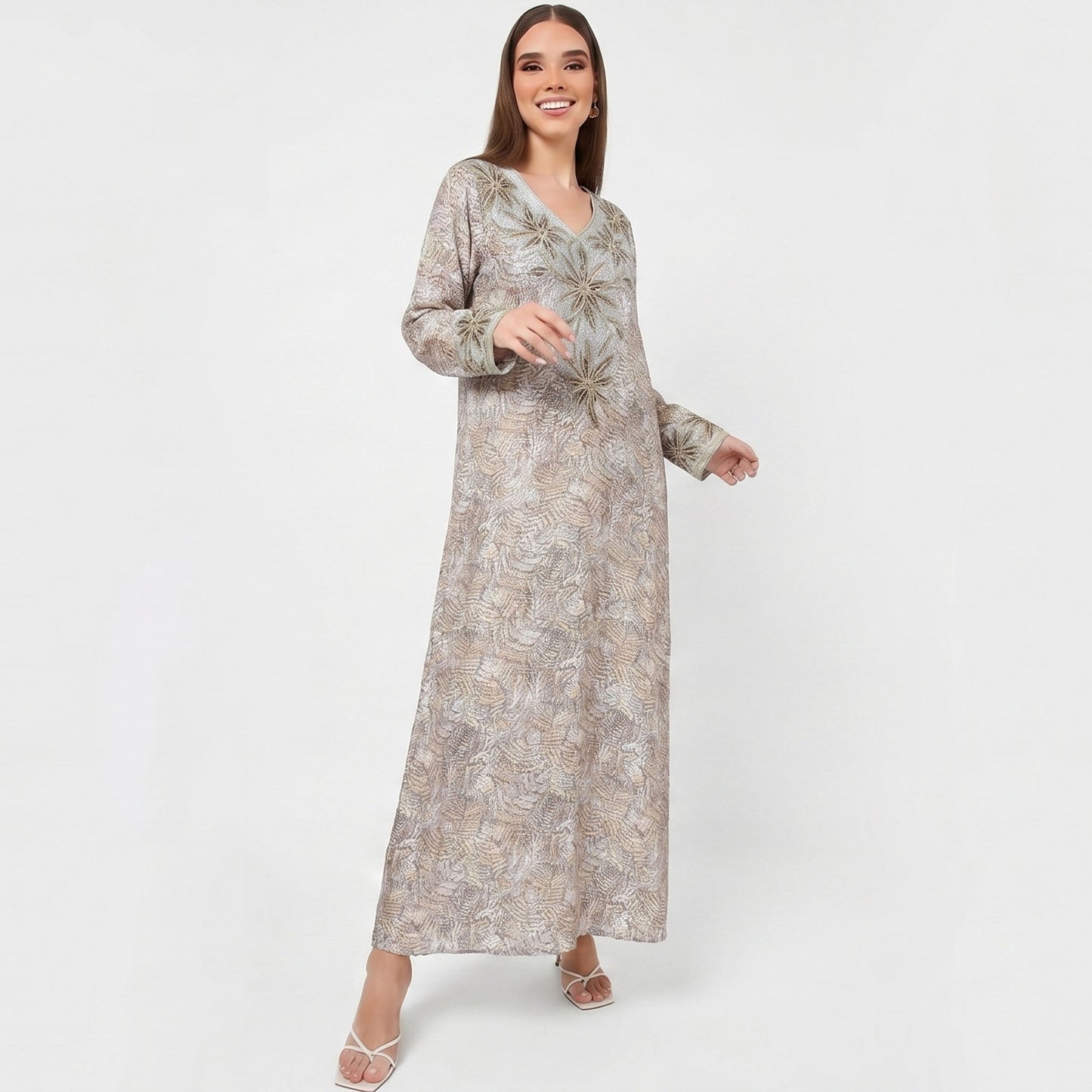 Emirati Mukhawar – Champagne Beige with Gold & Silver Embroidery